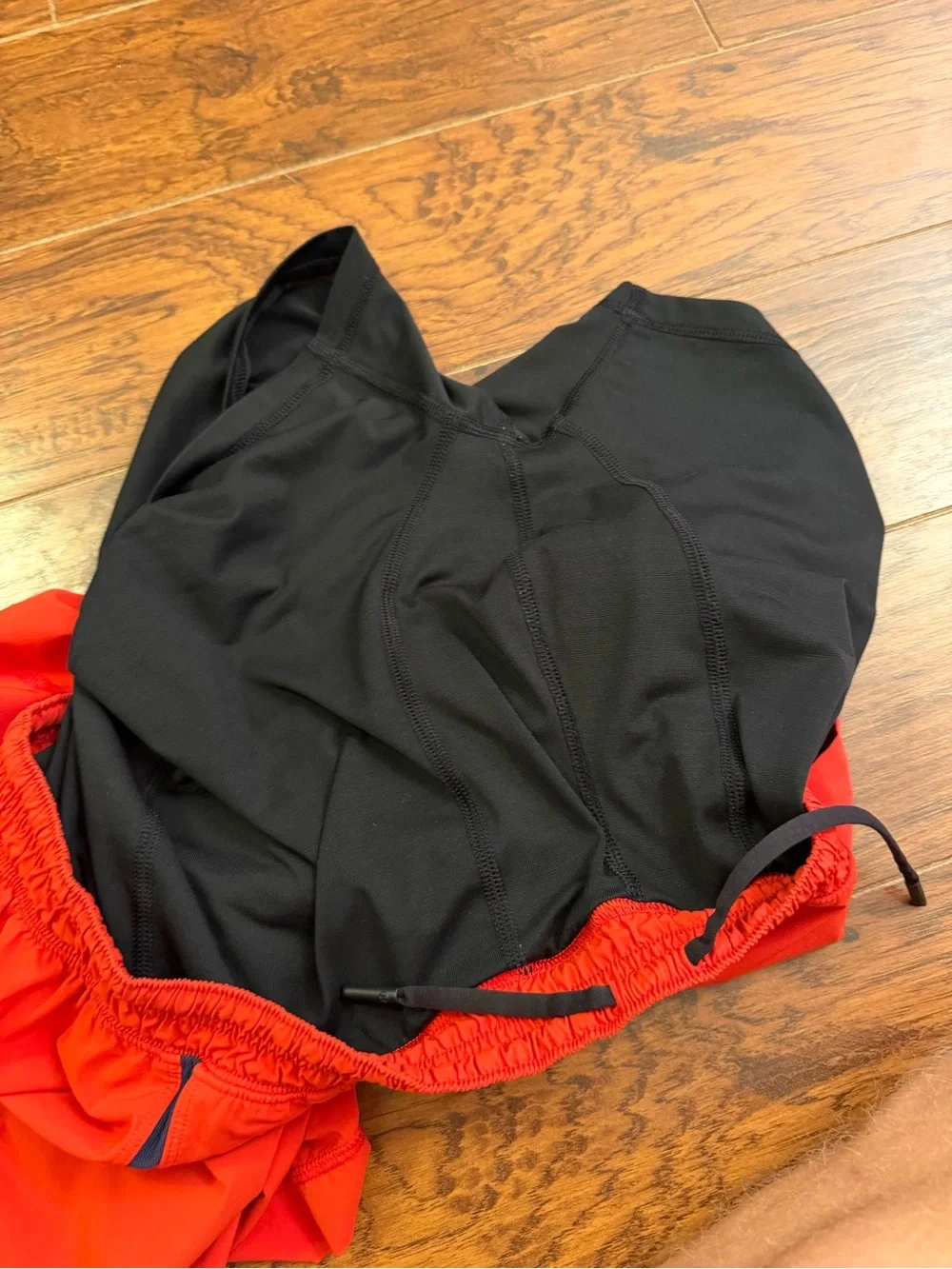 Lululemon Men’s Pace Breaker Lined 8” Inseam Athletic Shorts Men’s Medium in Res